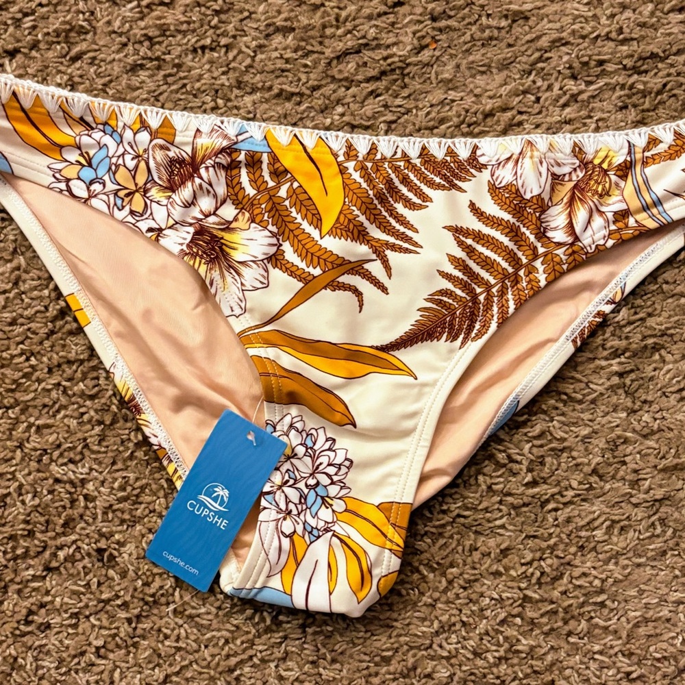 NWT CUPSHE bikini bottom brown/orange/cream floral print Brand new White trim
